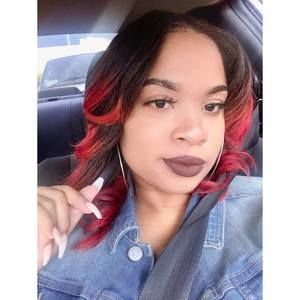 Meet your Posher, Demetria